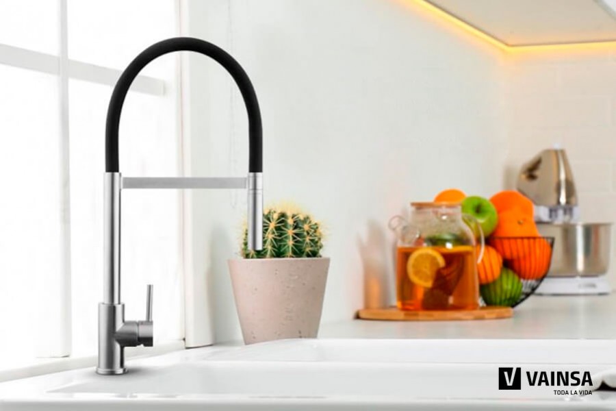 Grifería para cocina monocomando: 5 beneficios de comprarla